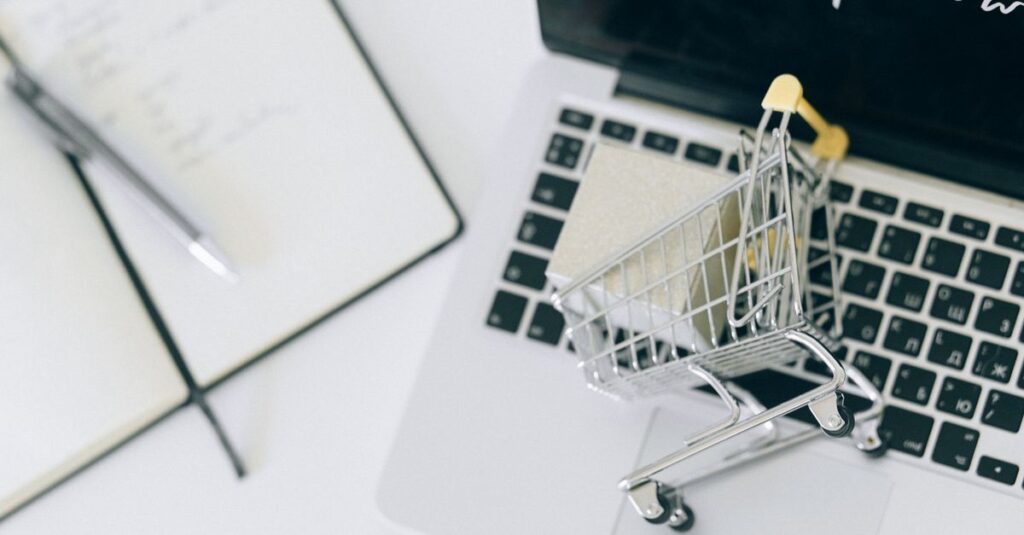 Etsy, Amazon ve Kendi Siteniz: E-İhracat Kanalları Karşılaştırması